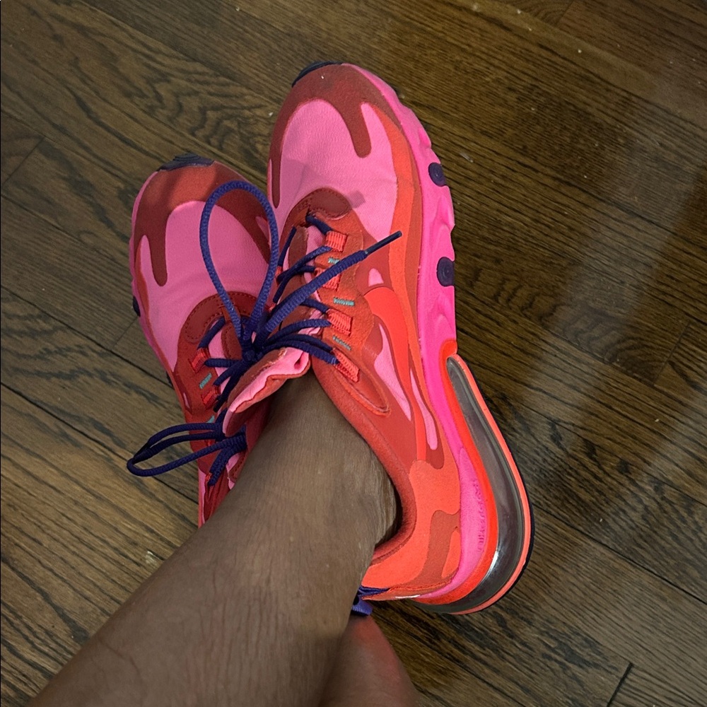 Nike Women's Sneakers in Pink and Red